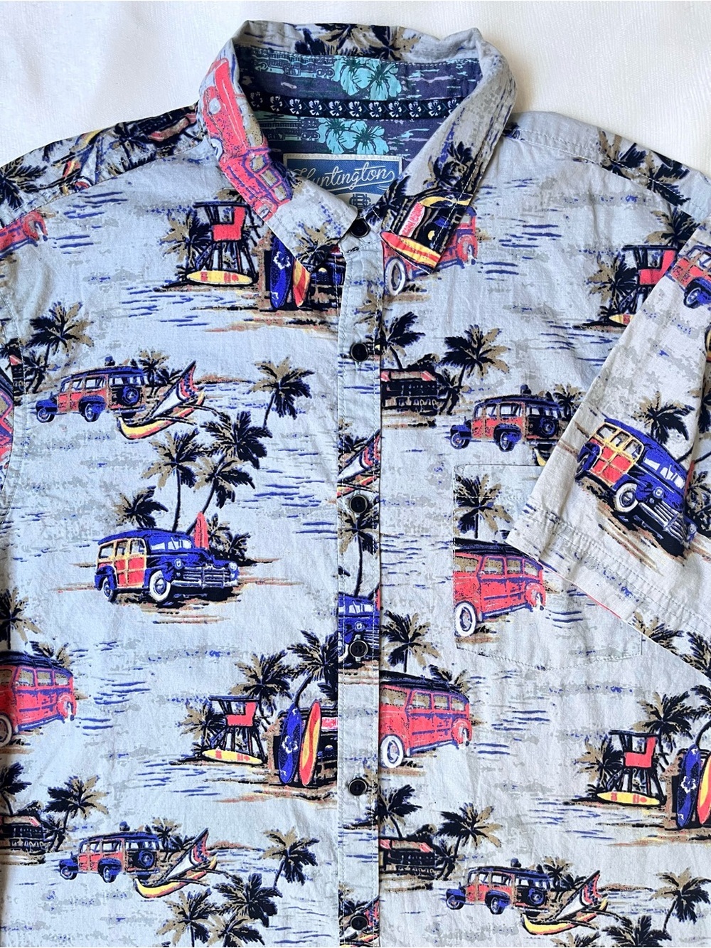 Huntington Men’s gray tropical Vintage woodie car & surfboard Hawaiian shirt L